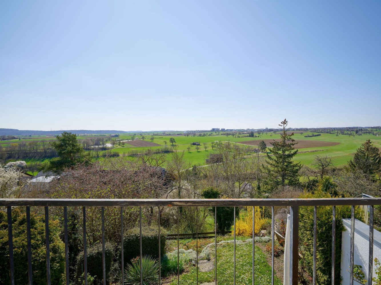 3 bedrooms Townhouse in Boblingen, Germany No. 310779