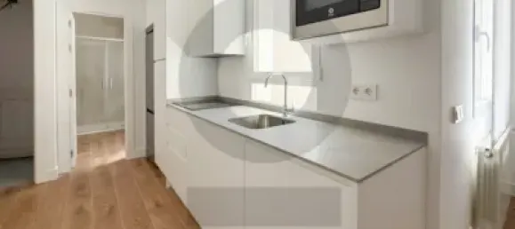 2 bedrooms Apartment in Madrid, Spain No. 133440 6