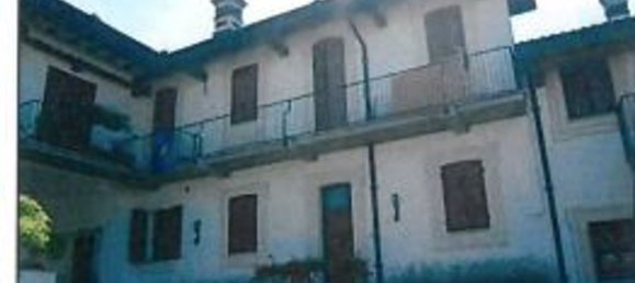 3-salle Appartement à Turbigo, Italy No. 133356 14