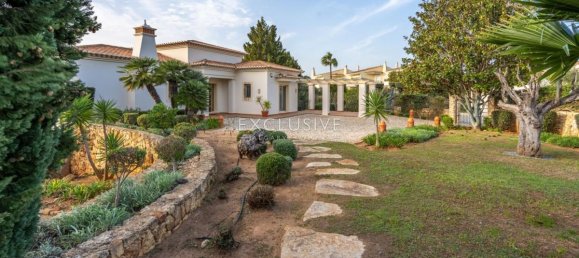 3 bedrooms Villa in Lagoa, Portugal No. 7713 2