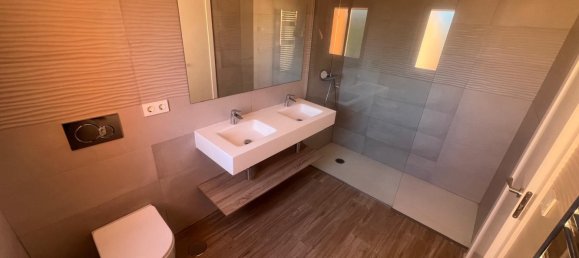 4 Schlafzimmer Haus in El Paraiso, Spain, Nr. 142822 7