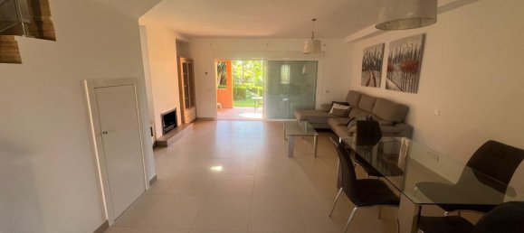 4 Schlafzimmer Haus in El Paraiso, Spain, Nr. 142822 20