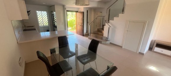 4 Schlafzimmer Haus in El Paraiso, Spain, Nr. 142822 22