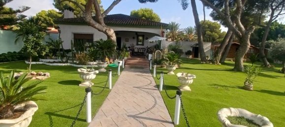 3 bedrooms Villa in Alicante, Spain No. 133023 4