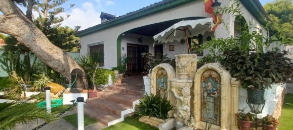 3 bedrooms Villa in Alicante, Spain No. 133023 6