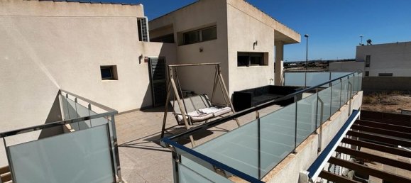 Villa de 3 dormitorios en Cox, Spain No. 176519 23