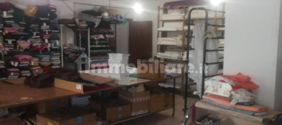 5 rooms Warehouse in Nocera Umbra, Italy No. 349481 11