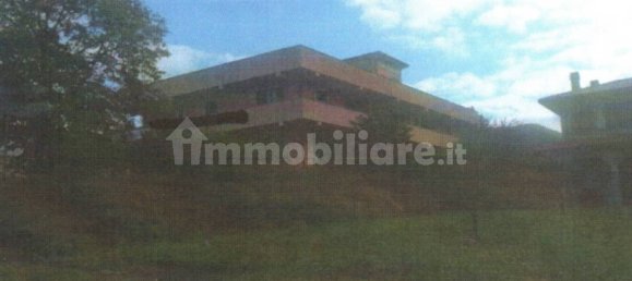 5 rooms Warehouse in Nocera Umbra, Italy No. 349481 2