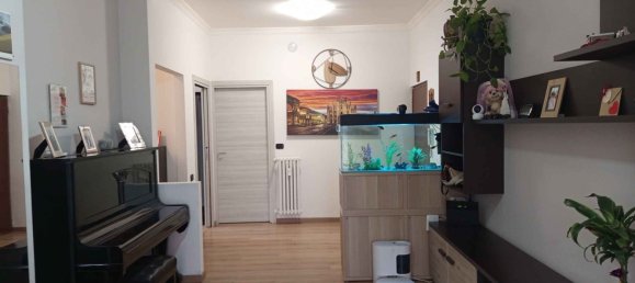 Квартира с 3 комнатами в Лиссоне, Италия № 334570 6