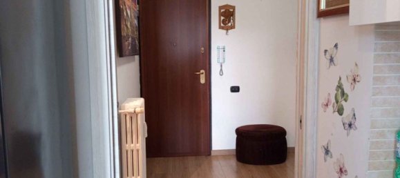 Квартира с 3 комнатами в Лиссоне, Италия № 334570 5