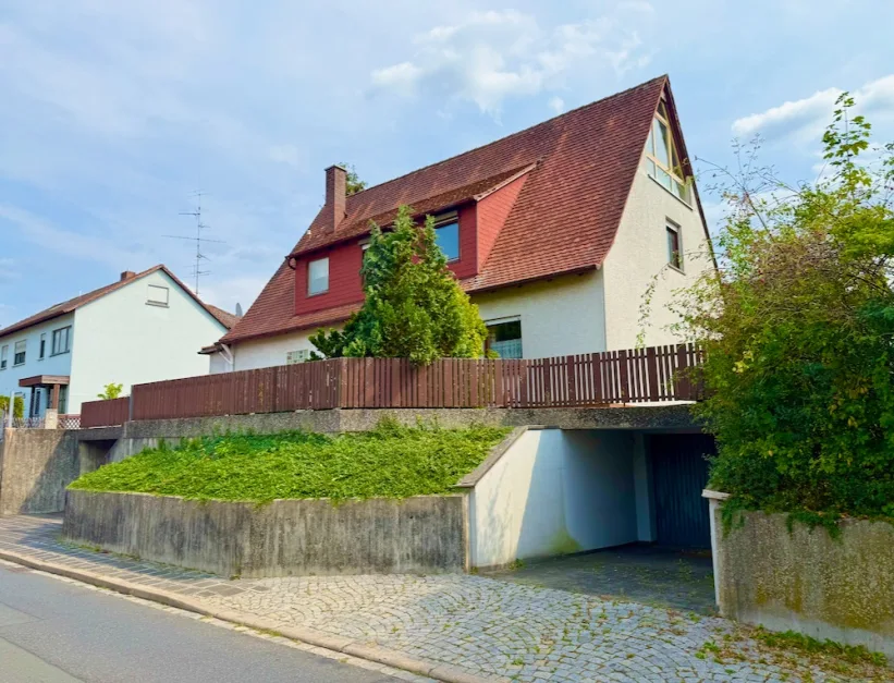 5 Schlafzimmer Haus in Fürth, Germany, Nr. 342474