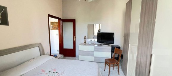 2 rooms Apartment in Bari, Italy No. 165802 17