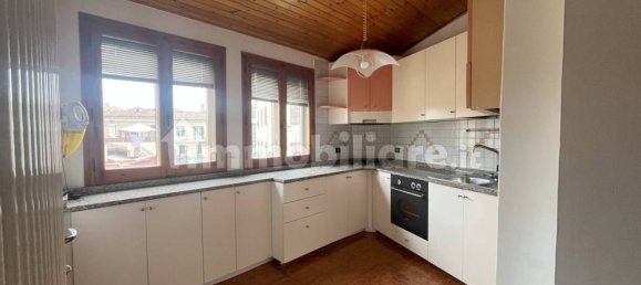 2 bedrooms Apartment in Jesi, Italy No. 192450 5