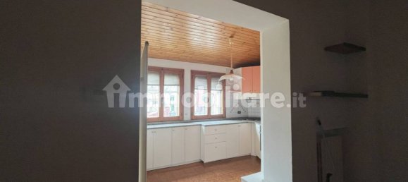 2 bedrooms Apartment in Jesi, Italy No. 192450 4
