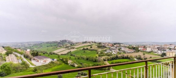 3 bedrooms Apartment in Monte San Giusto, Italy No. 218991 20