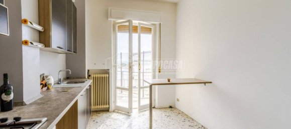 3 bedrooms Apartment in Monte San Giusto, Italy No. 218991 10