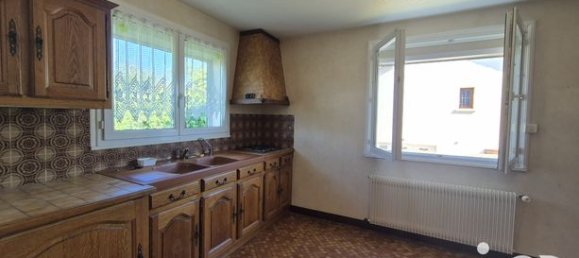3 Schlafzimmer Haus in Thouars, France, Nr. 309902 7
