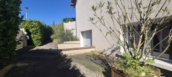 3 Schlafzimmer Haus in Thouars, France, Nr. 309902 5