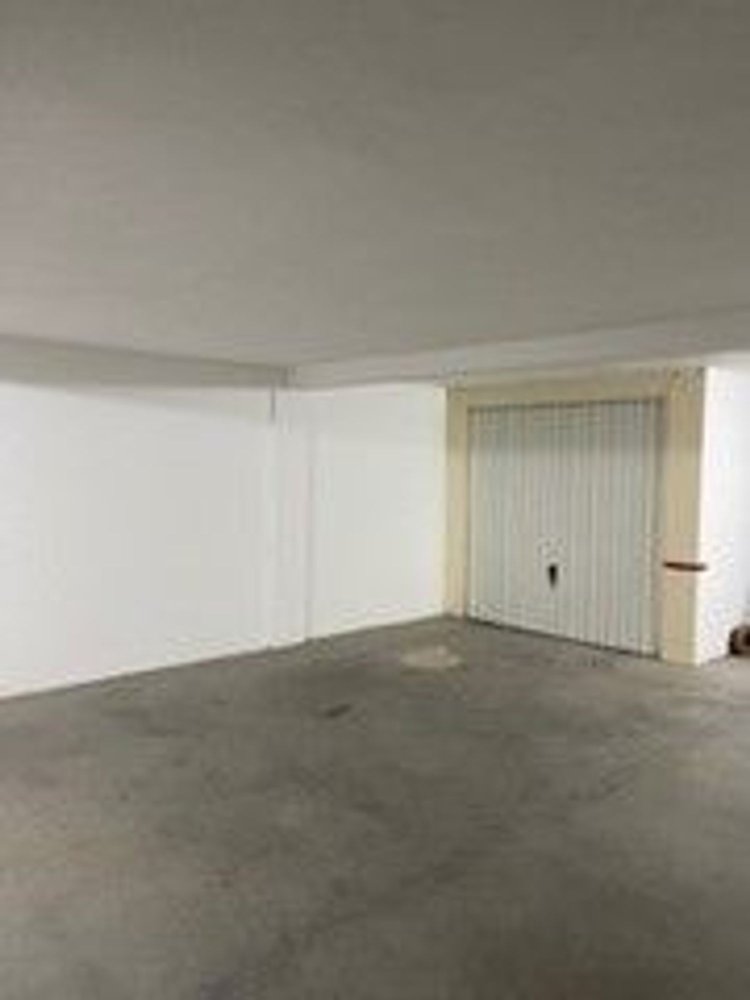 13m² Garage in Evora, Portugal No. 93350
