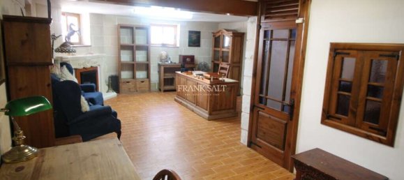 3 Schlafzimmer Haus in Swieqi, Malta, Nr. 10031 8