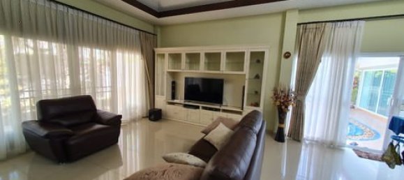 3 bedrooms Apartment in Pattaya, Thailand No. 5473 4