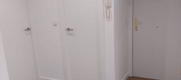 Apartamento T2 em Basque Autonomous Community, Spain N.º 42144 18