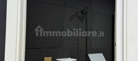 105m² Office in Giugliano in Campania, Italy No. 264547 2