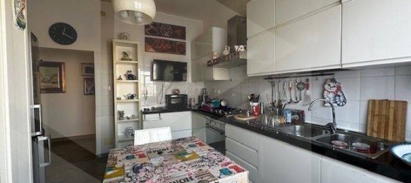 Apartamento de 4 divisões em Bologna, Italy N.º 18930 37