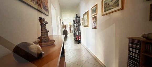 Apartamento de 4 divisões em Bologna, Italy N.º 18930 14