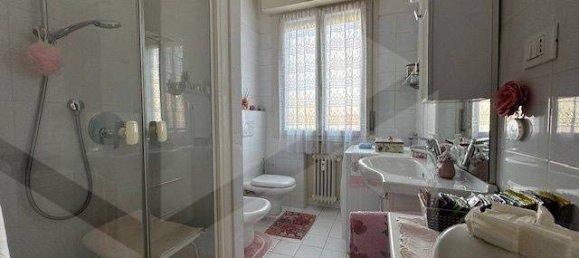 Apartamento de 4 divisões em Bologna, Italy N.º 18930 15