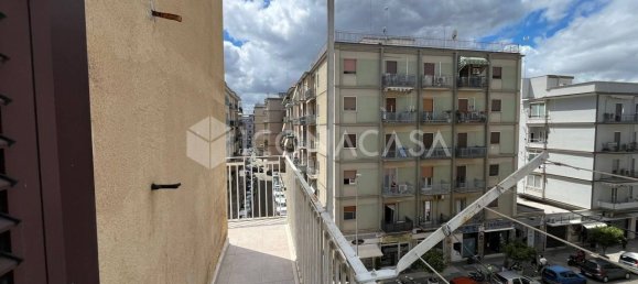 2 Schlafzimmer Wohnung in Bari, Italy, Nr. 262779 34