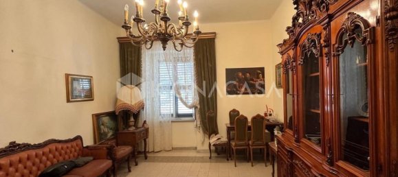 2 Schlafzimmer Wohnung in Bari, Italy, Nr. 262779 17
