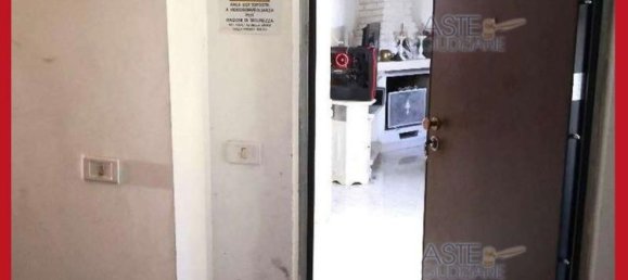 5 bedrooms Apartment in Rome, Italy No. 334103 29