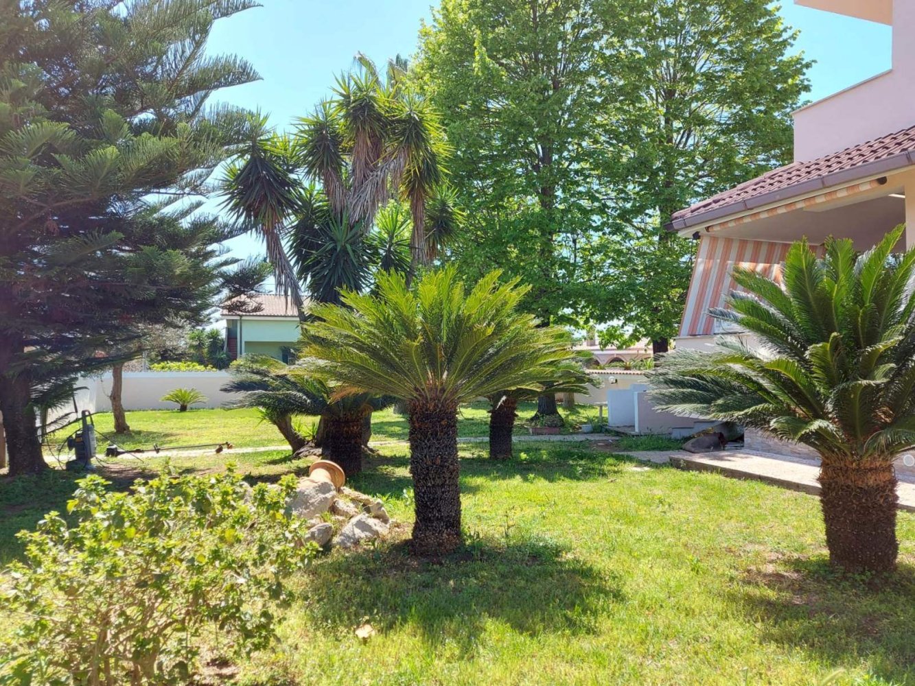 Villa de 3 dormitorios en Nettuno, Italy No. 68484