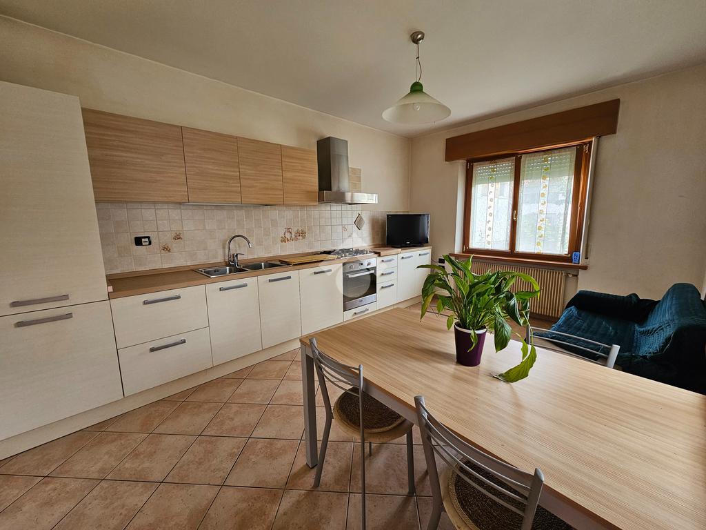 3 bedrooms Apartment in Feltre, Italy No. 272091