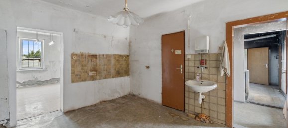 Land in Schwechat, Austria No. 222983 8