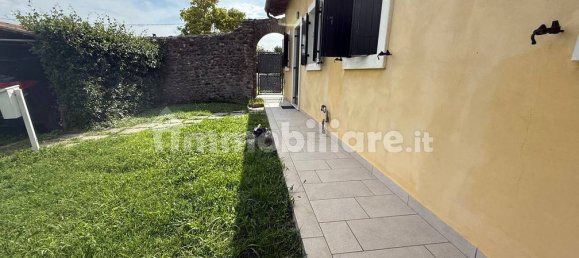 3 Schlafzimmer Villa in Sona, Italy, Nr. 340932 8