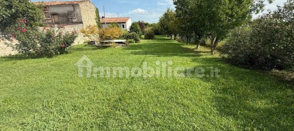 3 Schlafzimmer Villa in Sona, Italy, Nr. 340932 9