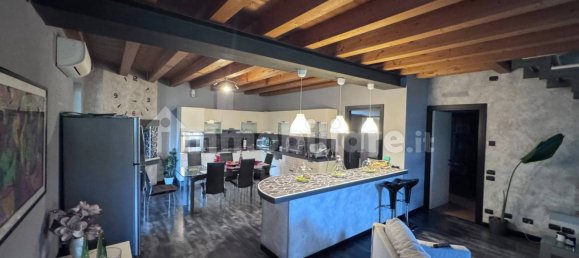 3 Schlafzimmer Villa in Sona, Italy, Nr. 340932 12