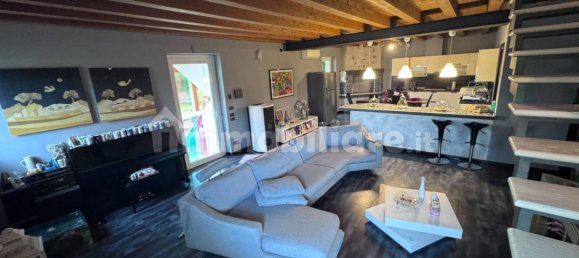 3 Schlafzimmer Villa in Sona, Italy, Nr. 340932 10