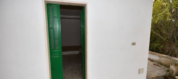 3 bedrooms Villa in Ceglie Messapica, Italy No. 91223 6