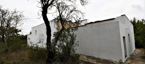 3 bedrooms Villa in Ceglie Messapica, Italy No. 91223 5