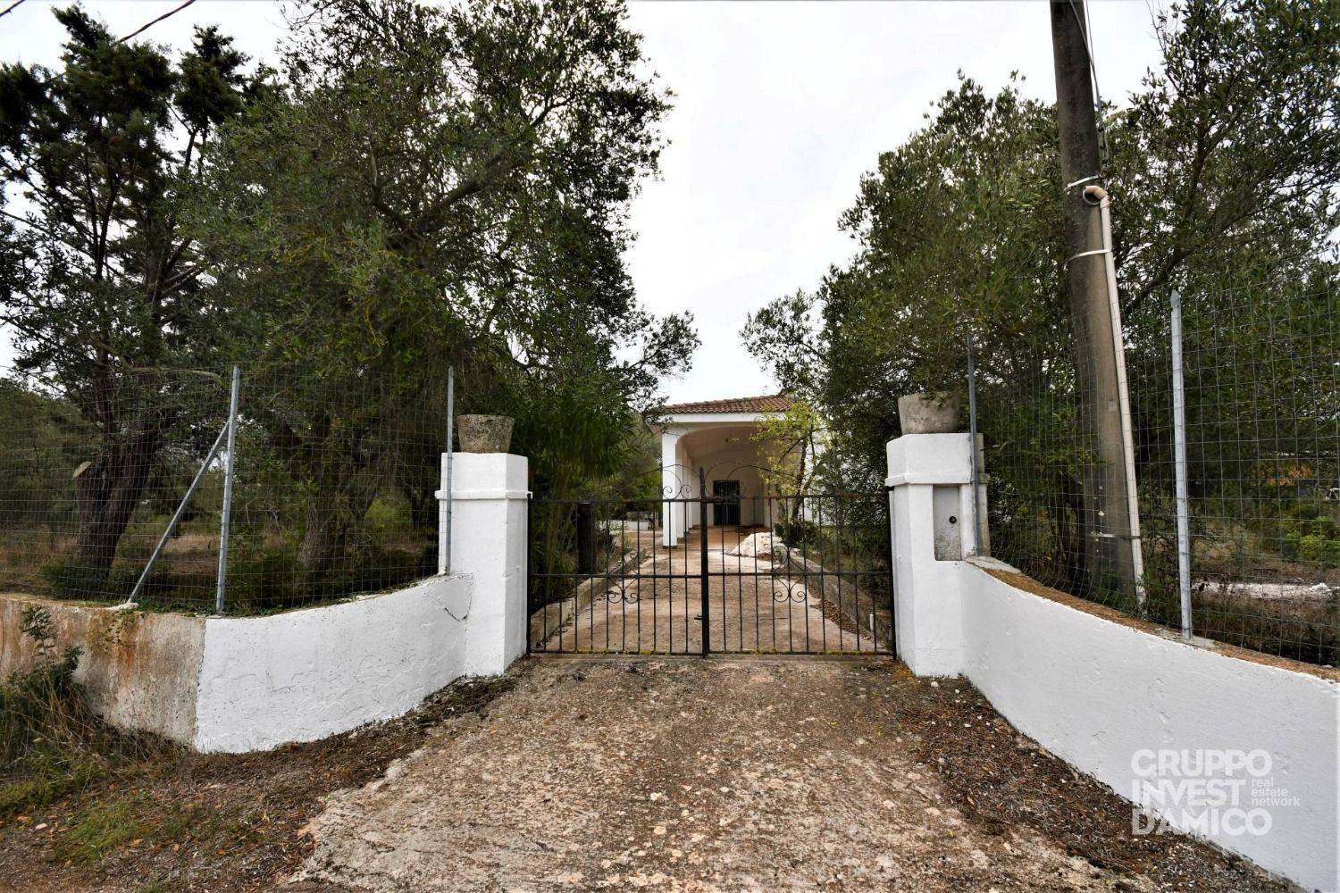 3 bedrooms Villa in Ceglie Messapica, Italy No. 91223