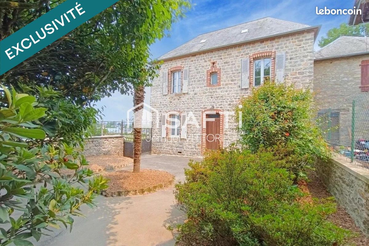 3 bedrooms House in Juvigne, France No. 289333