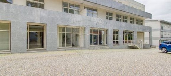 Building in Moreira de Conegos, Portugal No. 190080 35