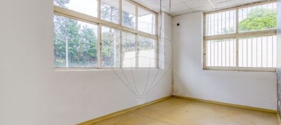 Building in Moreira de Conegos, Portugal No. 190080 23