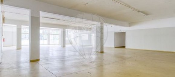 Building in Moreira de Conegos, Portugal No. 190080 28