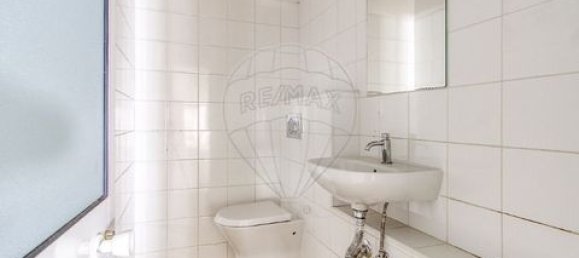 Building in Moreira de Conegos, Portugal No. 190080 31