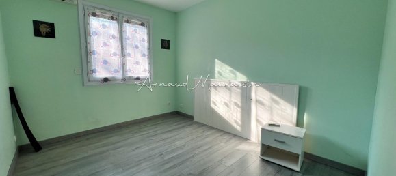 Casa de 4 dormitorios en Orry-la-Ville, France No. 66064 6