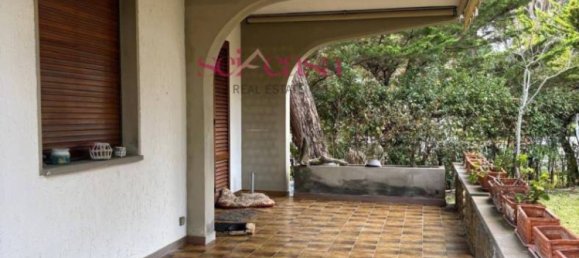 Вилла с 3 спальнями в Гроссето, Италия № 175362 15